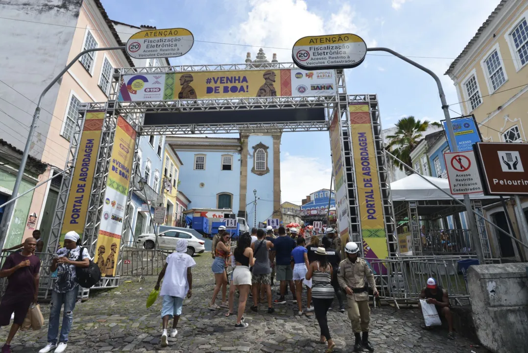 São 42 portais em todos os circuitos da folia