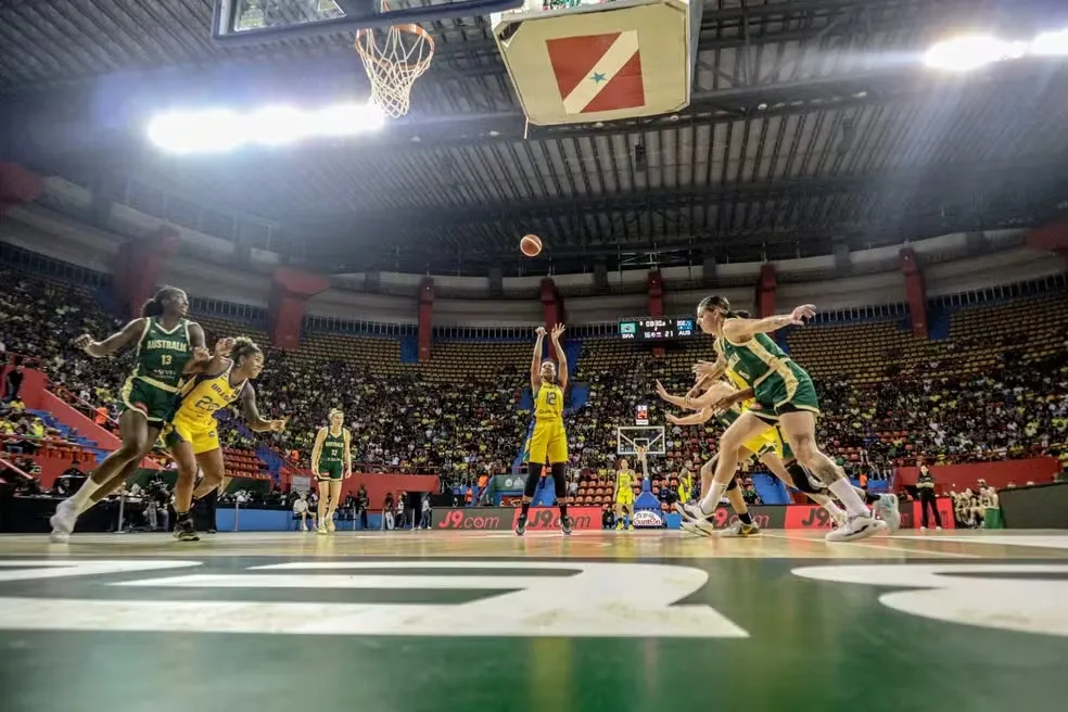 Brasil x Austrália no Pré-Olímpico de Basquete feminino