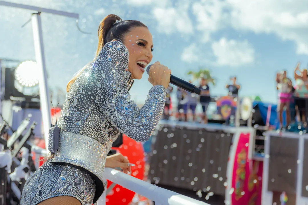 Comemorando 30 anos de carreira em 2024, Ivete promete um carnaval "como nunca se viu"