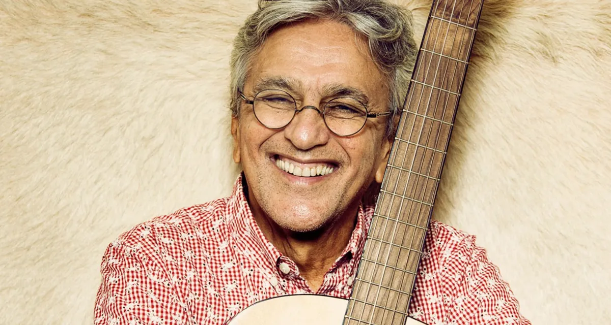 Caetano Veloso é uma das atrações mais esperadas do dia