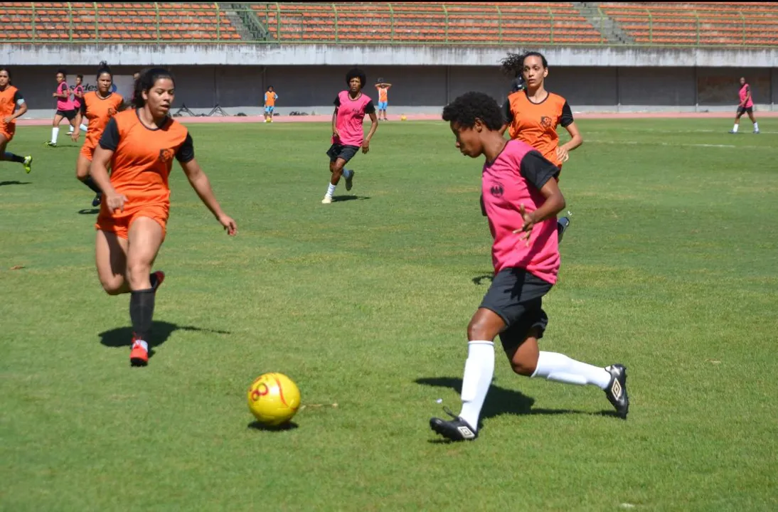 O torneio  reuniu 24 equipes de base e adultas da Região Metropolitana de Salvador