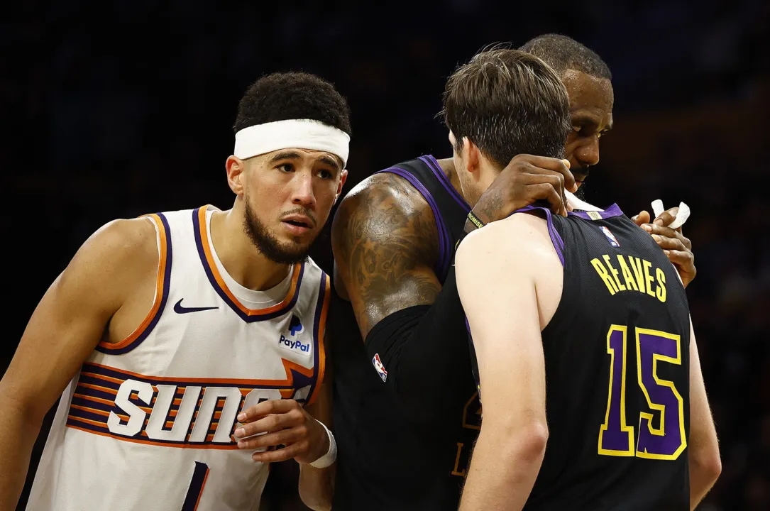 Lakers vence Suns pela Copa NBA