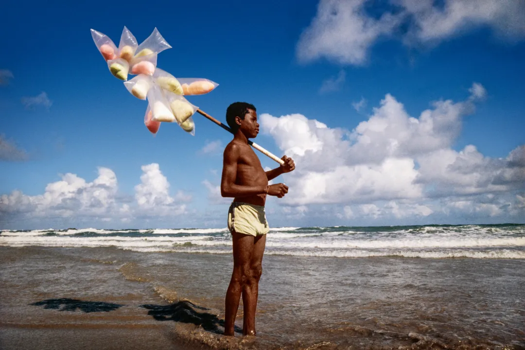 Vendedor de Sonho, Praia de Piatã 1980