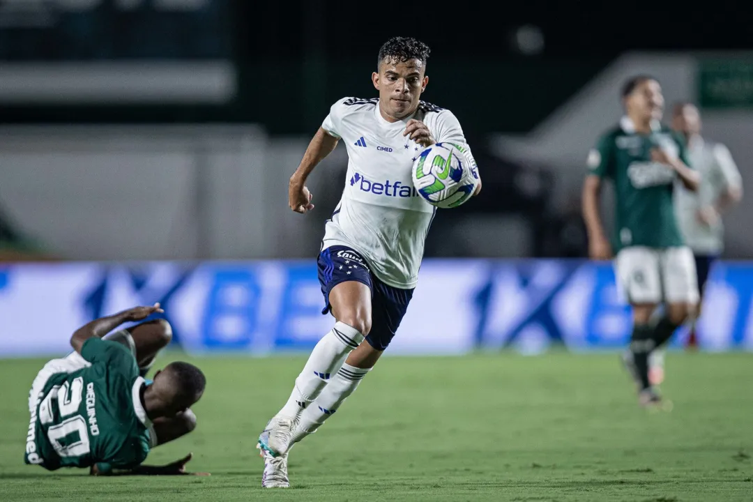 Cruzeiro conquista resultado positivo fora de casa diante do Goiás