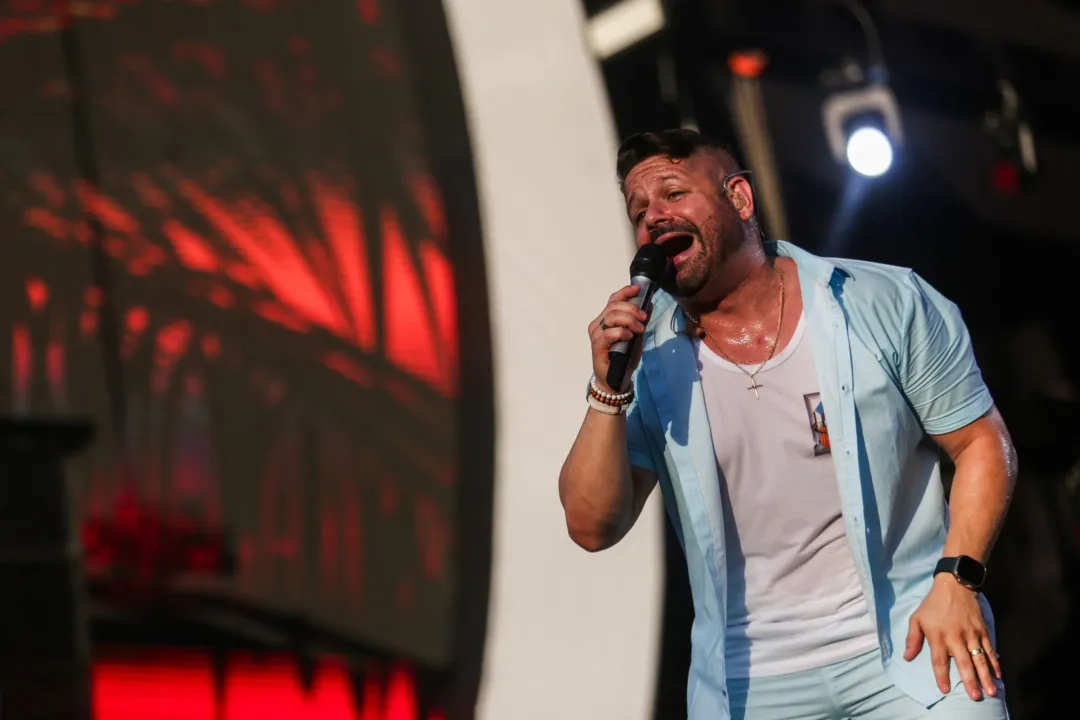 Cantor celebra a participação no evento e diz já contar com a apresentação todo ano