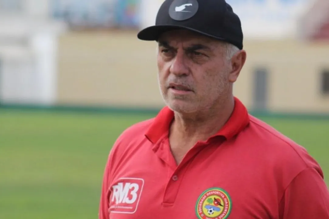 Carlos Rabello, técnico da Juazeirense