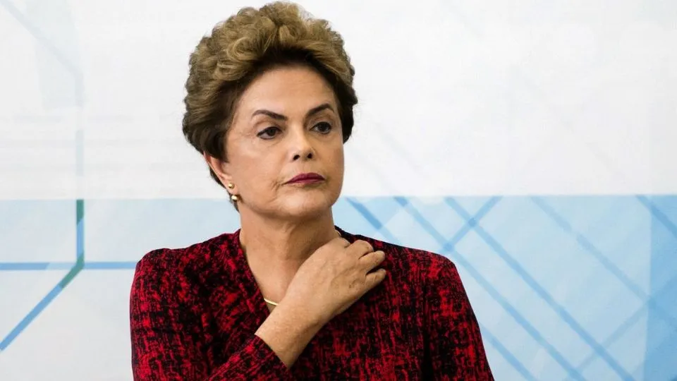 Atualmente, Dilma Rousseff mora em Xangai, na China