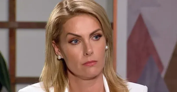 Imagem ilustrativa da imagem Filho de Ana Hickmann processa a própria mãe e a Record TV; entenda