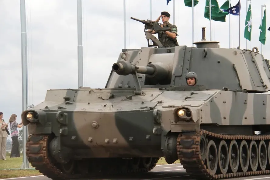 Tanque Obuseiro Autopropulsado M108