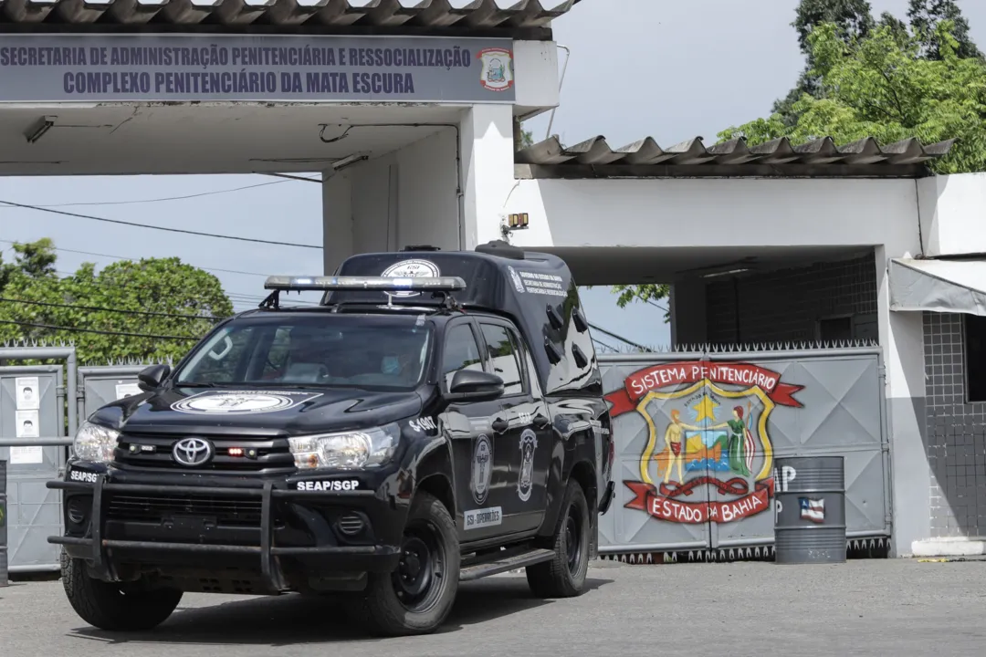 Entrada do Complexo Penitenciário da Mata Escura, em Salvador