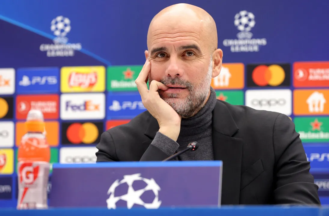 Guardiola durante coletiva de imprensa