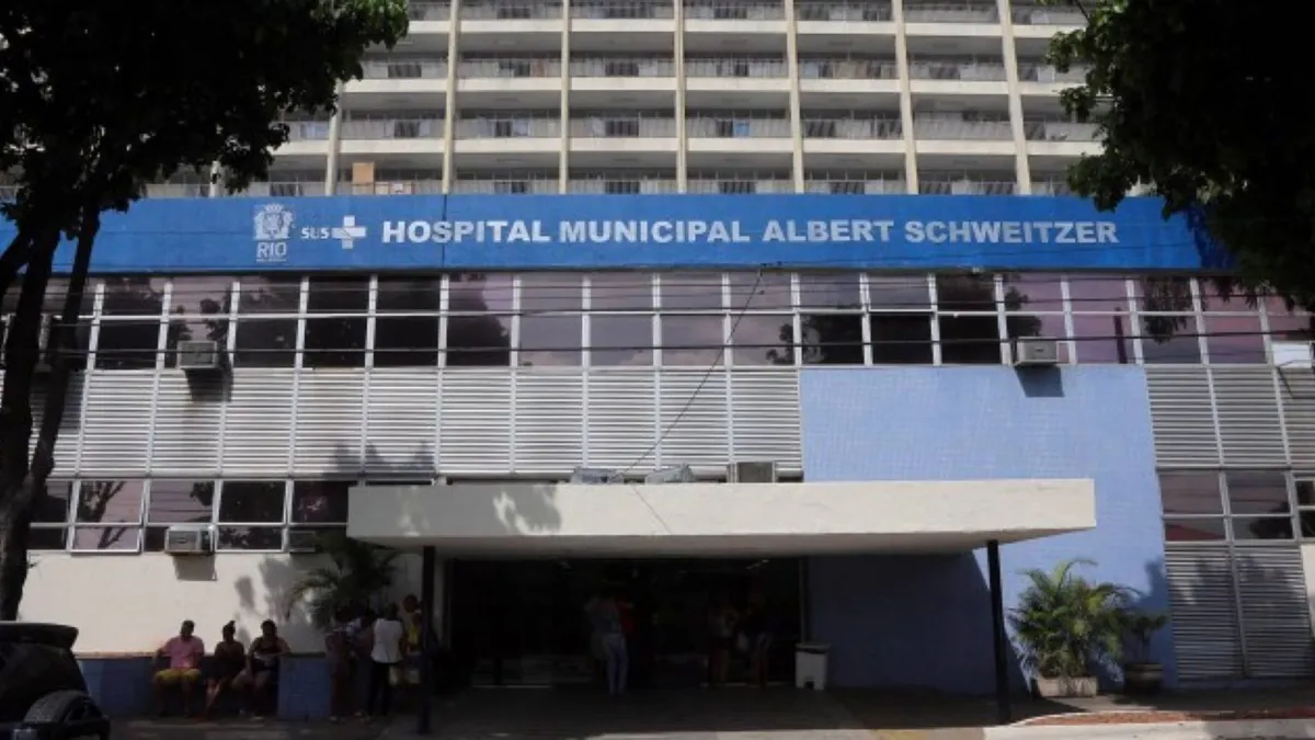 Homem foi levado para o Hospital Municipal Albert Schweitzer