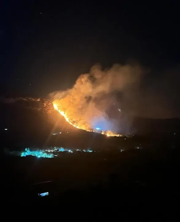 Incêndio que atingiu região na noite da última quarta-feira, 29