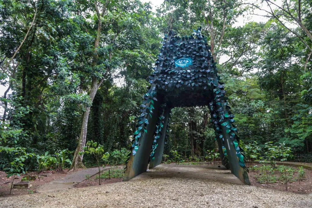 Autoridades do turismo nas comemorações pelos 107 anos de fundação do terreiro do Bate Folha