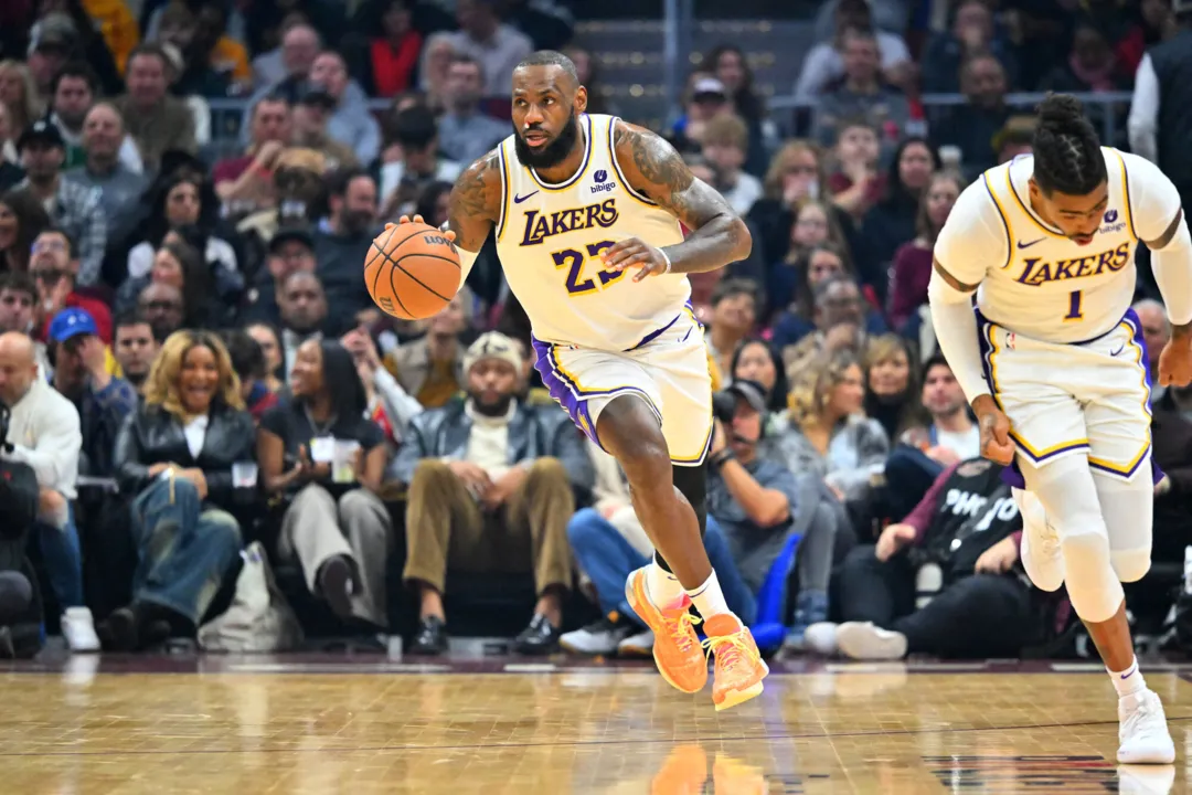 Lakers avança às quartas da Copa NBA