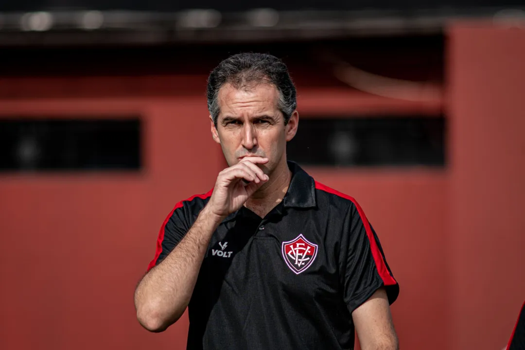 Léo Condé, técnico do Vitória