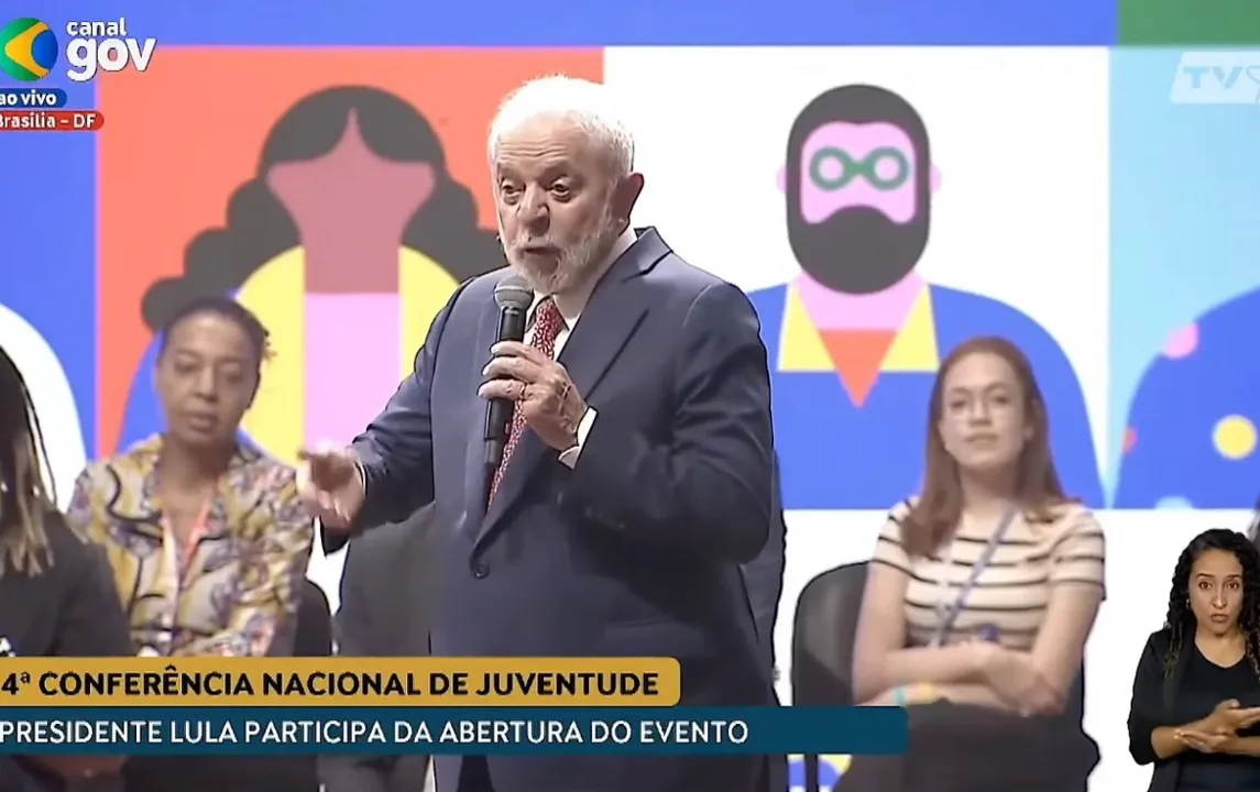 O presidente ponderou que, para assegurar as conquistas sociais que a juventude espera, é preciso “paciência política” e diálogo com quem pensa diferente