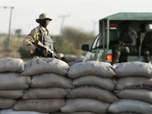 Populações das regiões noroeste e central da Nigéria vivem aterrorizadas pelos ataques de grupos "jihadistas" e facções criminosas