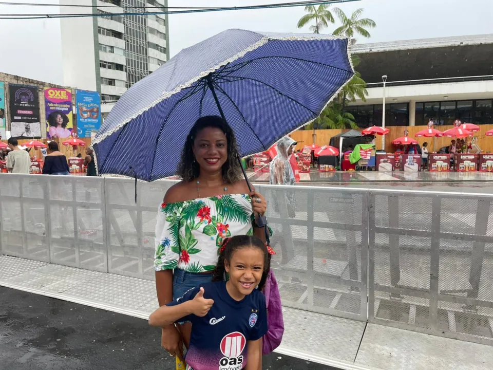 Catarina levou a sobrinha para curtir o carnaval