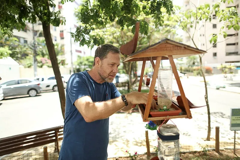 Médico plantou 18 mudas de árvore no que se tornaria a Praça do Alto