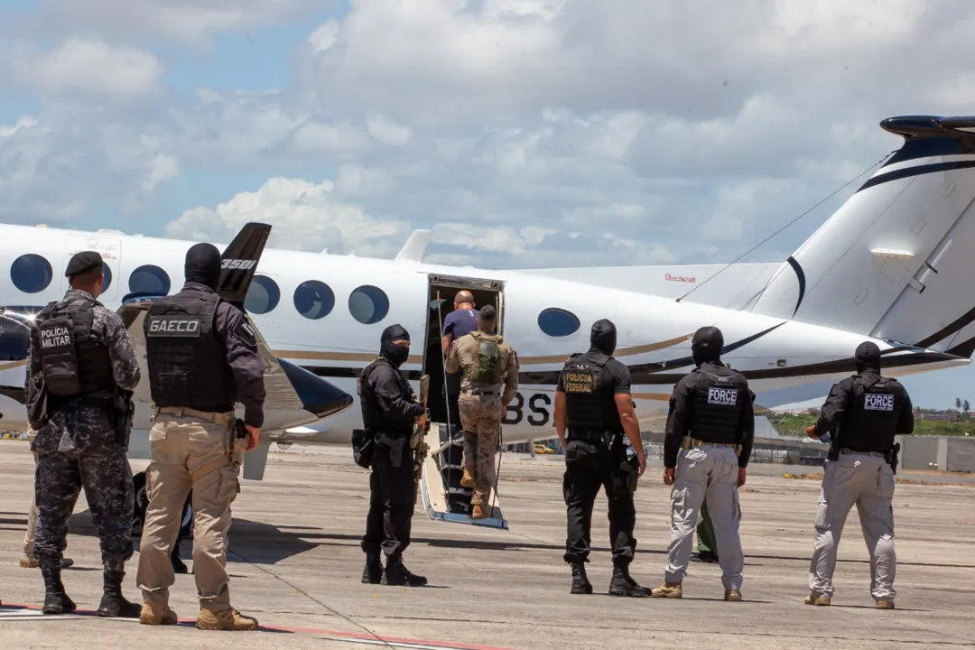 A transferência foi realizada por agentes do MP-BA, do Gaeco, do Gaep, da Force e da PF