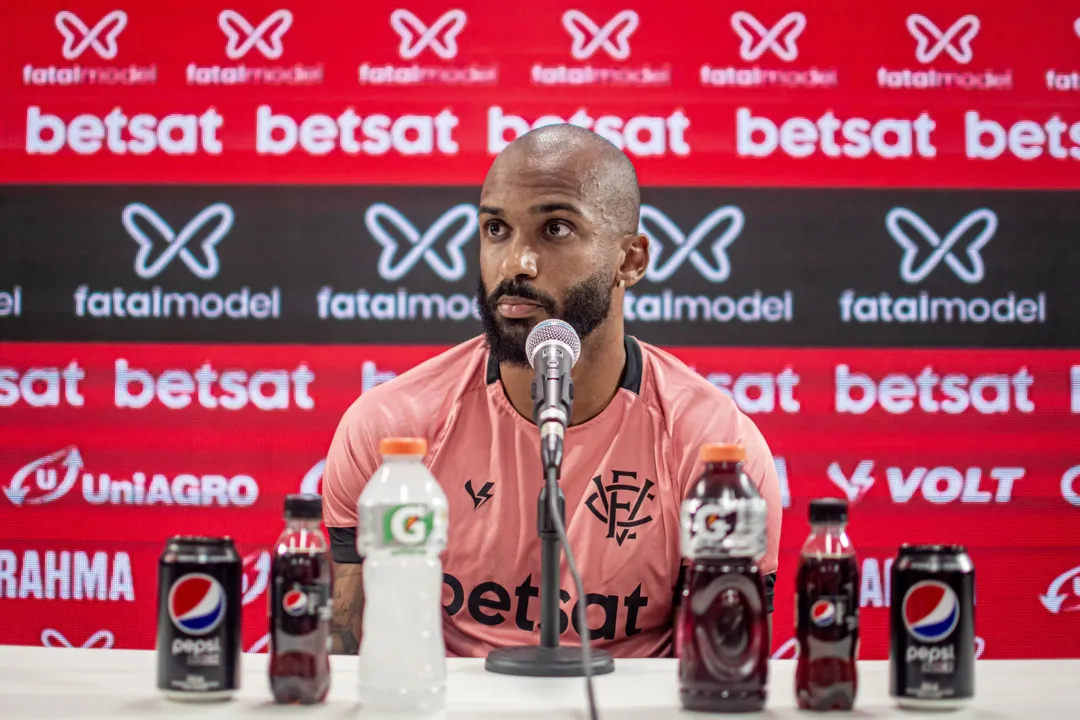 Baiano de Madre de Deus, Patric Calmon se diz feliz em defender o Vitória