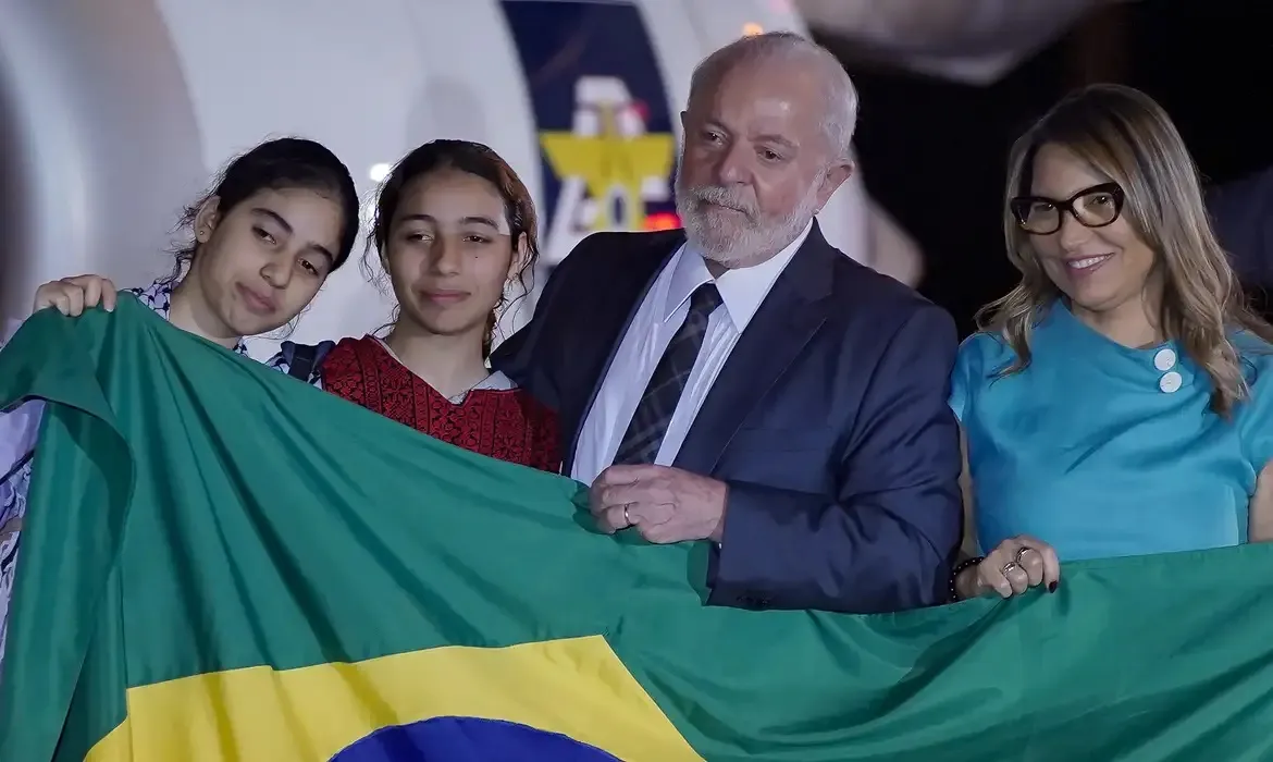 Lula recebeu palestinos de origem brasileira