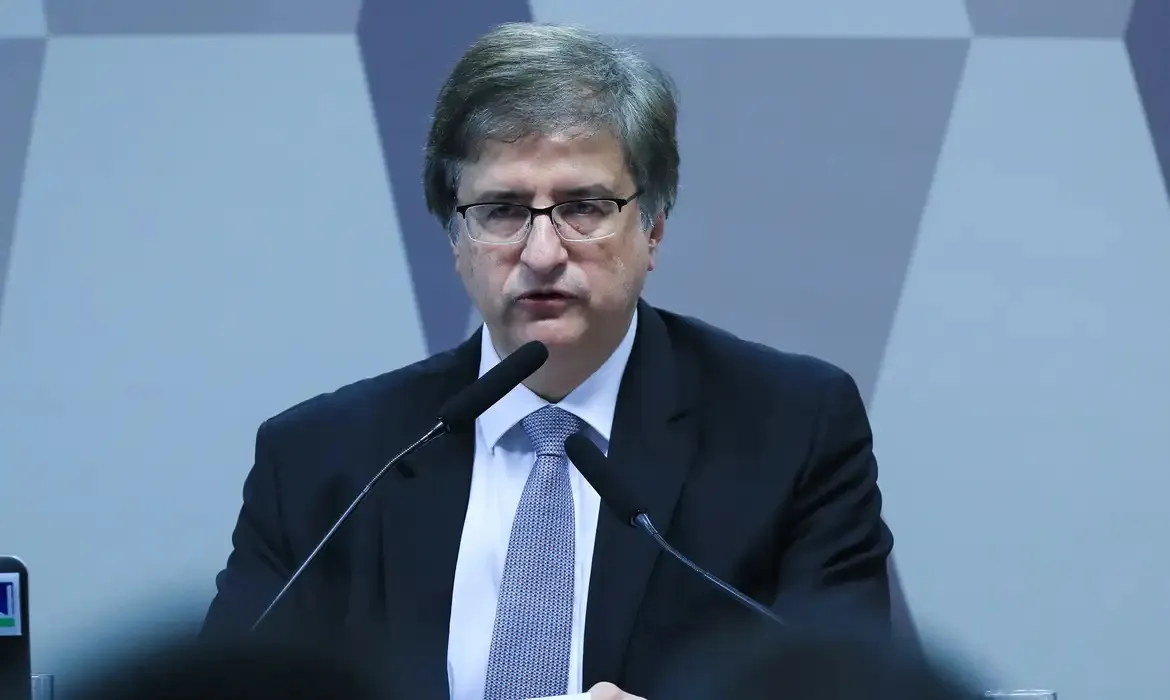 Paulo Gustavo Gonet Branco é um dos 74 subprocuradores da República em atuação na PGR