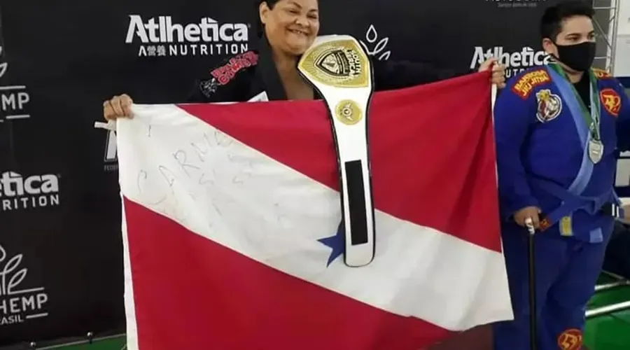Carmem faleceu em decorrência a um câncer no estômago