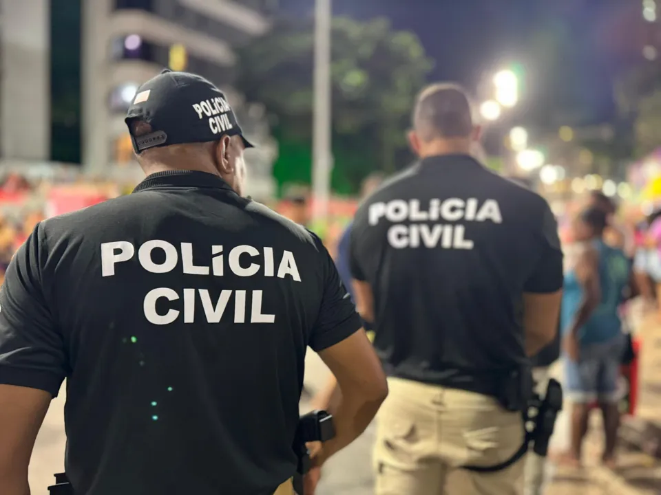 Polícia Civil cumpre mandado de prisão.