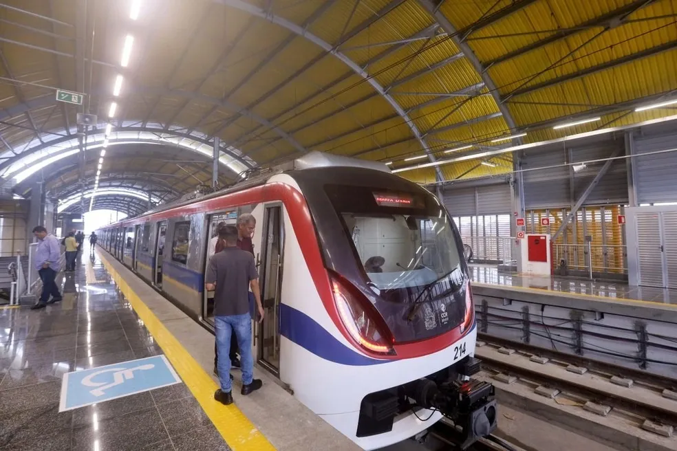 Metrô de Salvador e Lauro de Freitas volta a apresentar problema