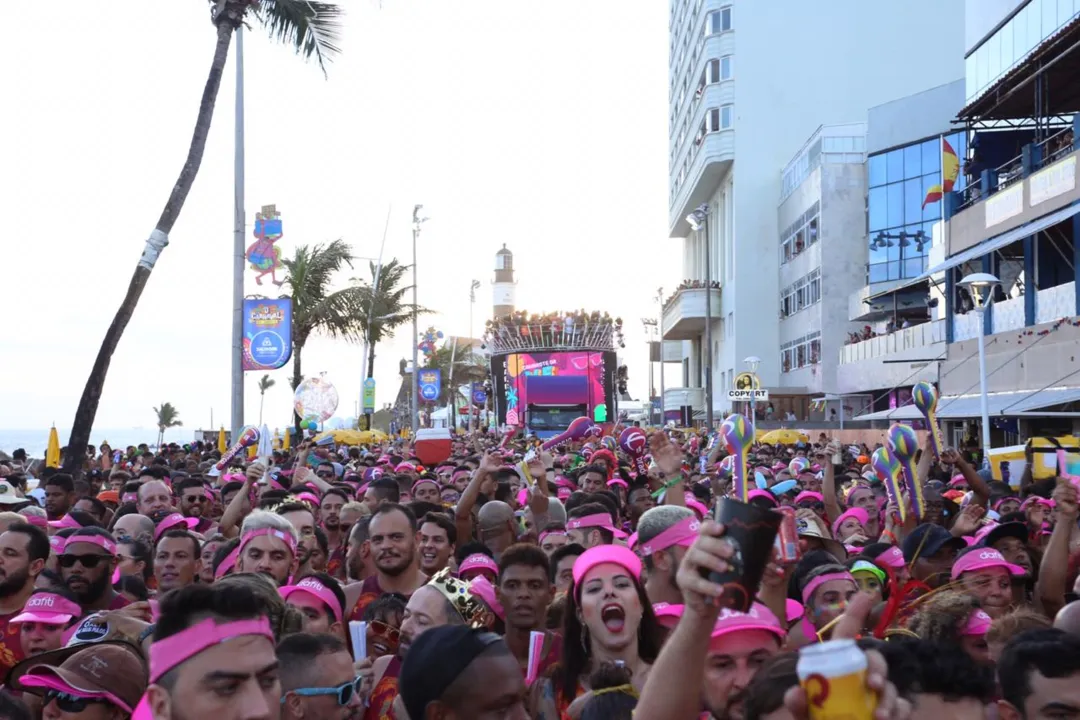 Com o tema IVETE 3.0, a cantora baiana promete uma festa "como nunca se viu"