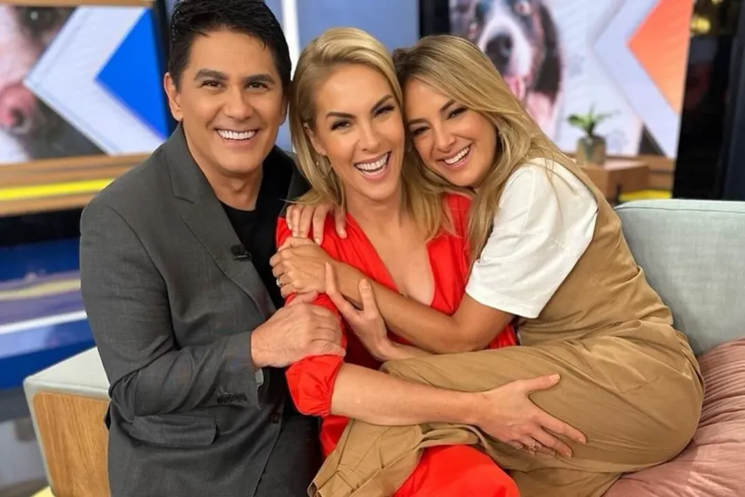 O programa Hoje em Dia era apresentado por Cesar Filho, Ana Hickmann e Ticiane Pinheiro