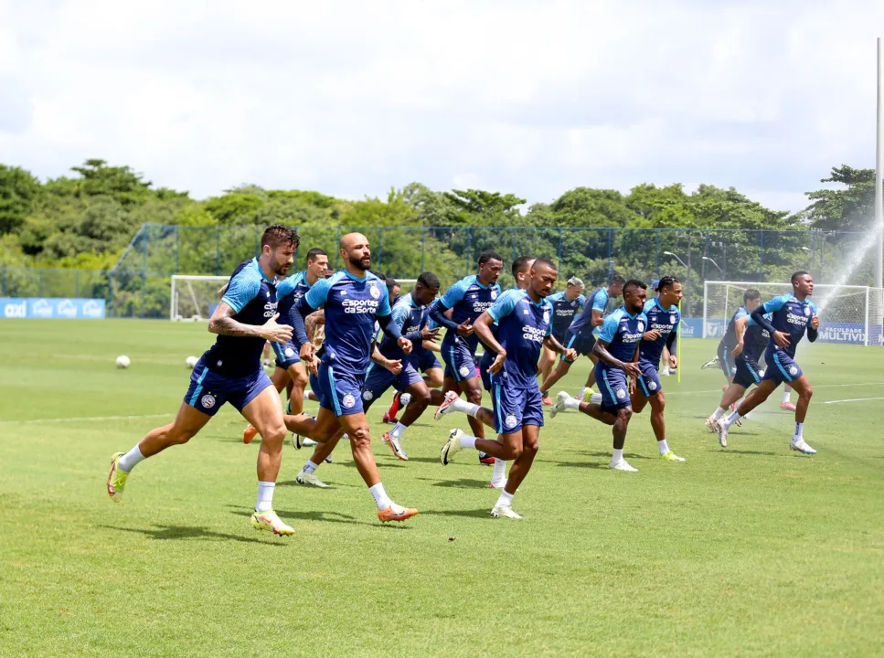 Jogadores do Bahia durante treino