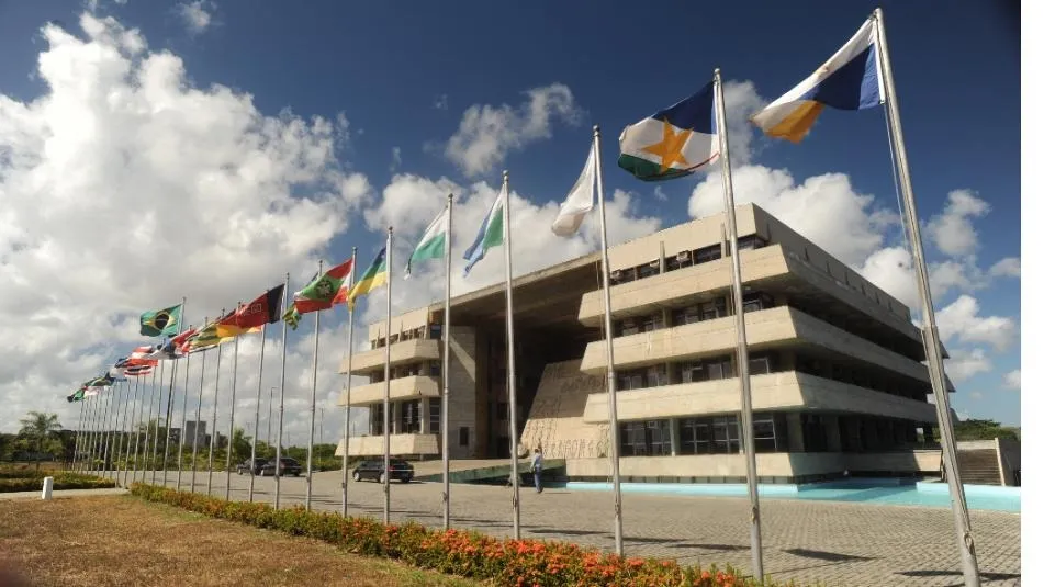 osé Bartolomeu, que foi convocado pelos três colegiados para prestar esclarecimentos sobre o cumprimento do contrato de administração das rodovias BR-324 e BR-116