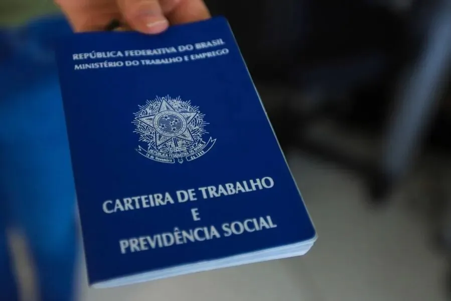 No caso das vagas que exigem experiência, o tempo de serviço deve ser comprovado em carteira de trabalho