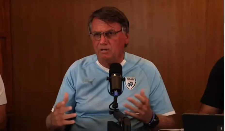 Imagem ilustrativa da imagem “Um cara fantástico”, diz Bolsonaro sobre Ramagem