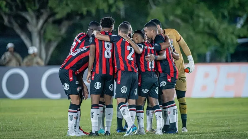 Altos-PI e Vitória se enfrentam na tarde deste domingo, às 16h, no Estádio Lindolfo Monteiro