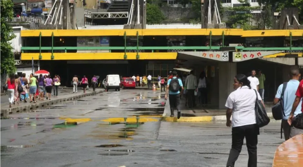 Andara superior da estação já estava interditado por conta de obras