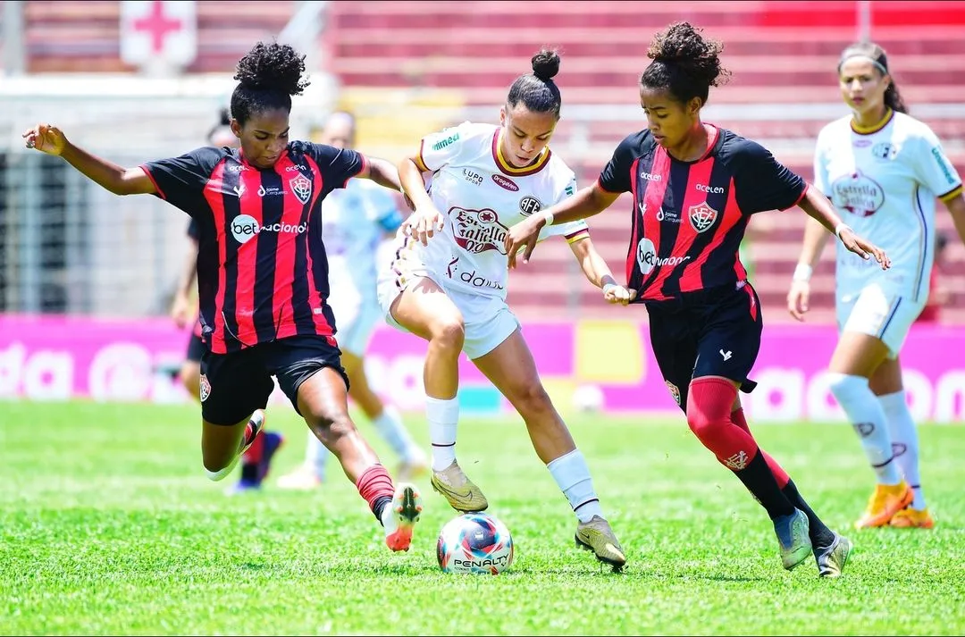 Time feminino do Vitória inicia a trajetória na Copinha feminina jogando mal e com resultado negativo