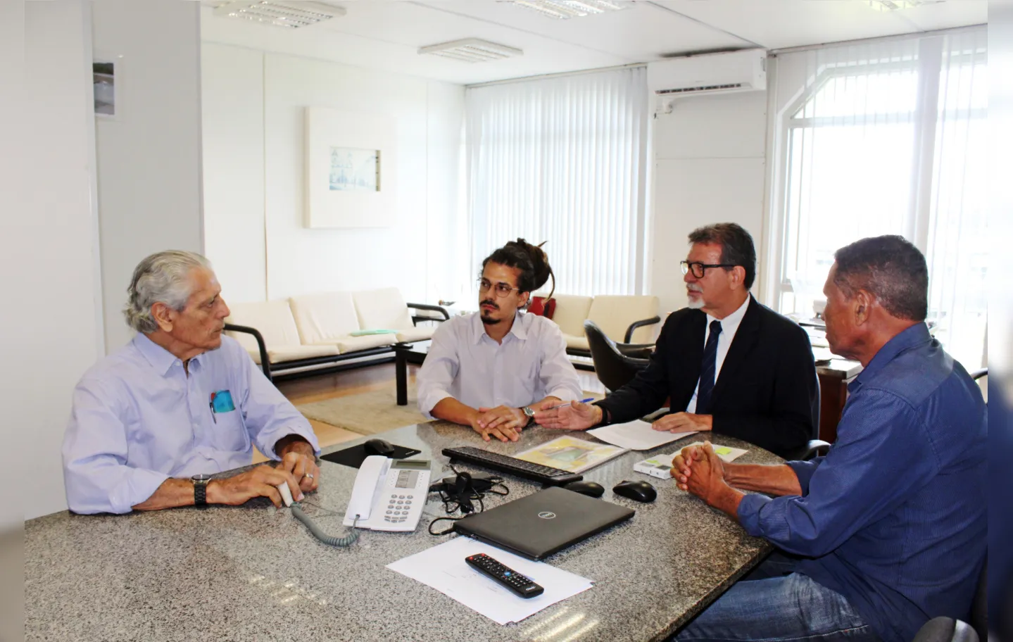 Afonso Florence ouviu as propostas de reativação do trem regional a partir do VLT