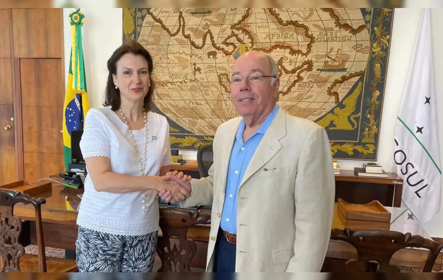 Ministro das Relações Exteriores, Mauro Vieira e deputada Diana Mondino