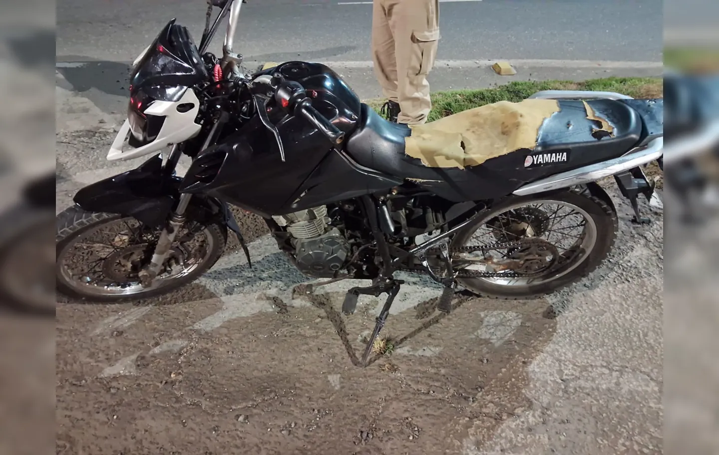 Os militares realizavam ações de policiamento quando avistaram uma motocicleta em alta velocidade