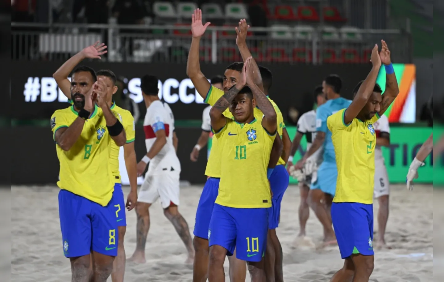 Seleção Brasileira após vencer Portugal