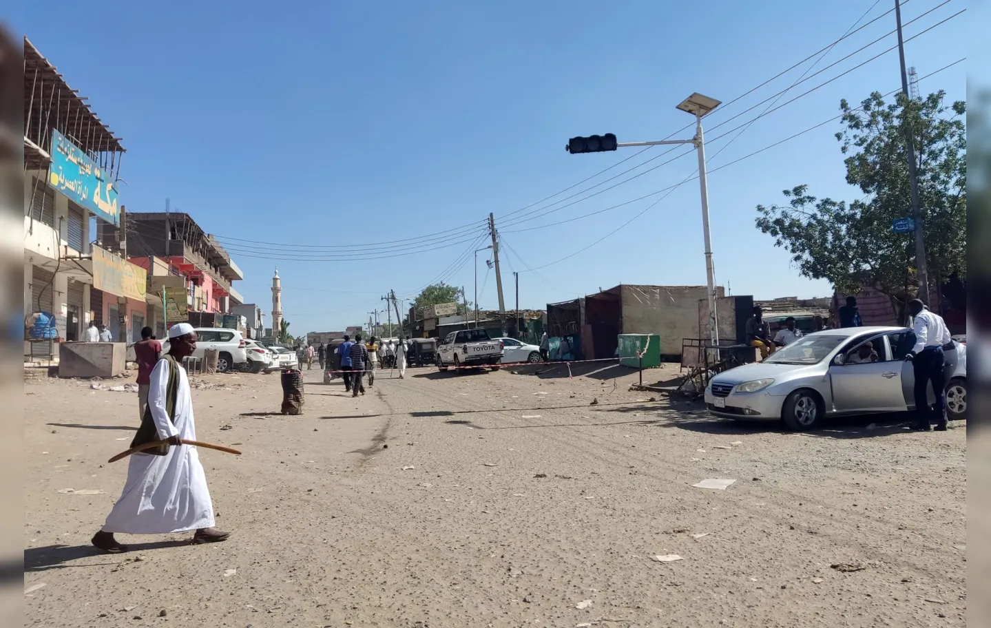 Ao menos 33 civis morreram na capital do Sudão