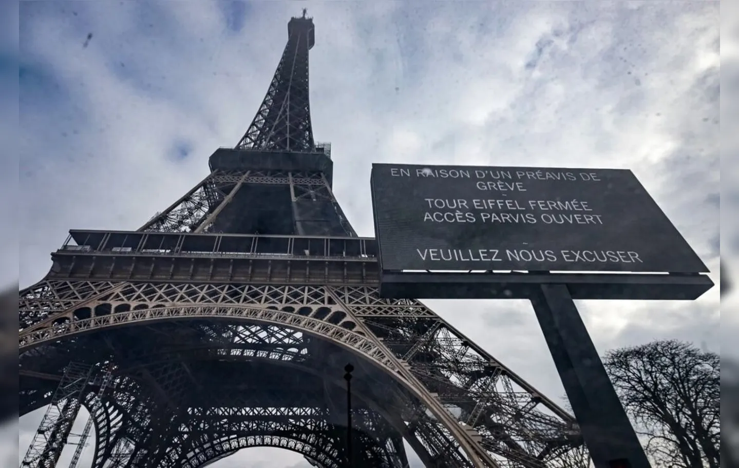 Em 2022, o monumento mais famoso de Paris recebeu 5,9 milhões de visitantes