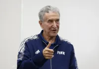 Carlos Alberto Parreira trata linfoma de Hodgkin há quatro meses