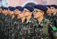 Exército defende veto a mulheres e alega "fisiologia feminina"