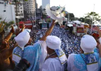 Gandhy e Cortejo preservam a beleza do carnaval de Salvador