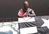 Quadra de escola de samba recebe velório de Quinho do Salgueiro